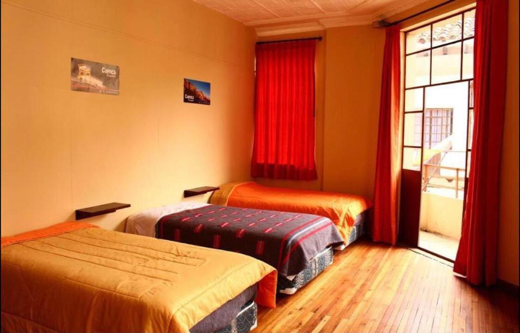 Check Inn Bed And Breakfast Cuenca Exteriör bild